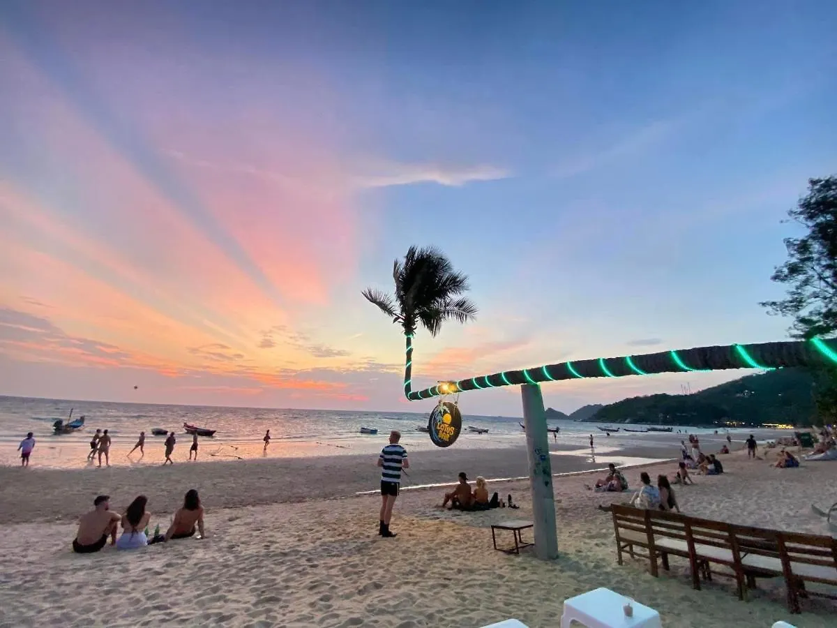 Lotus Party Hostel & Beach Bar Koh Tao 0*,